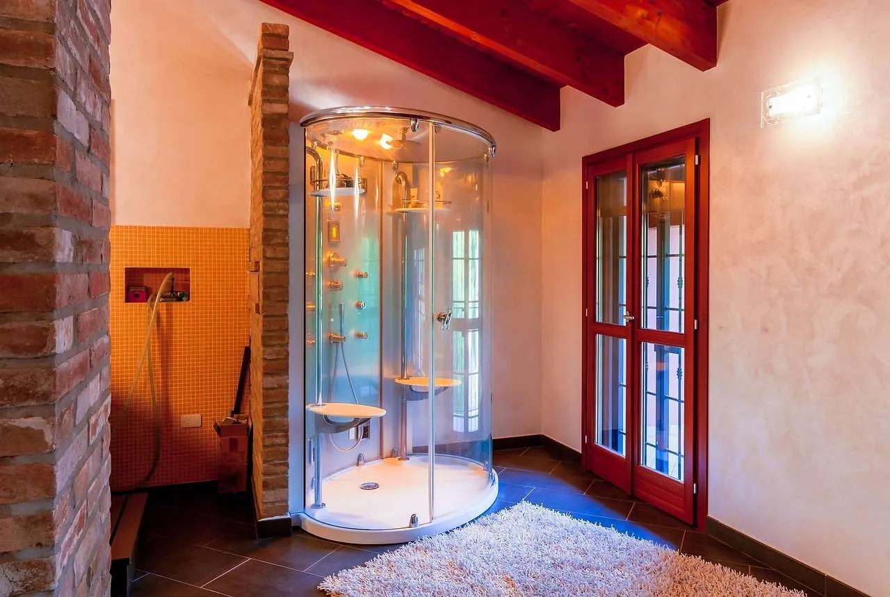 Small Bathroom Ideas: Space-Saving Tips