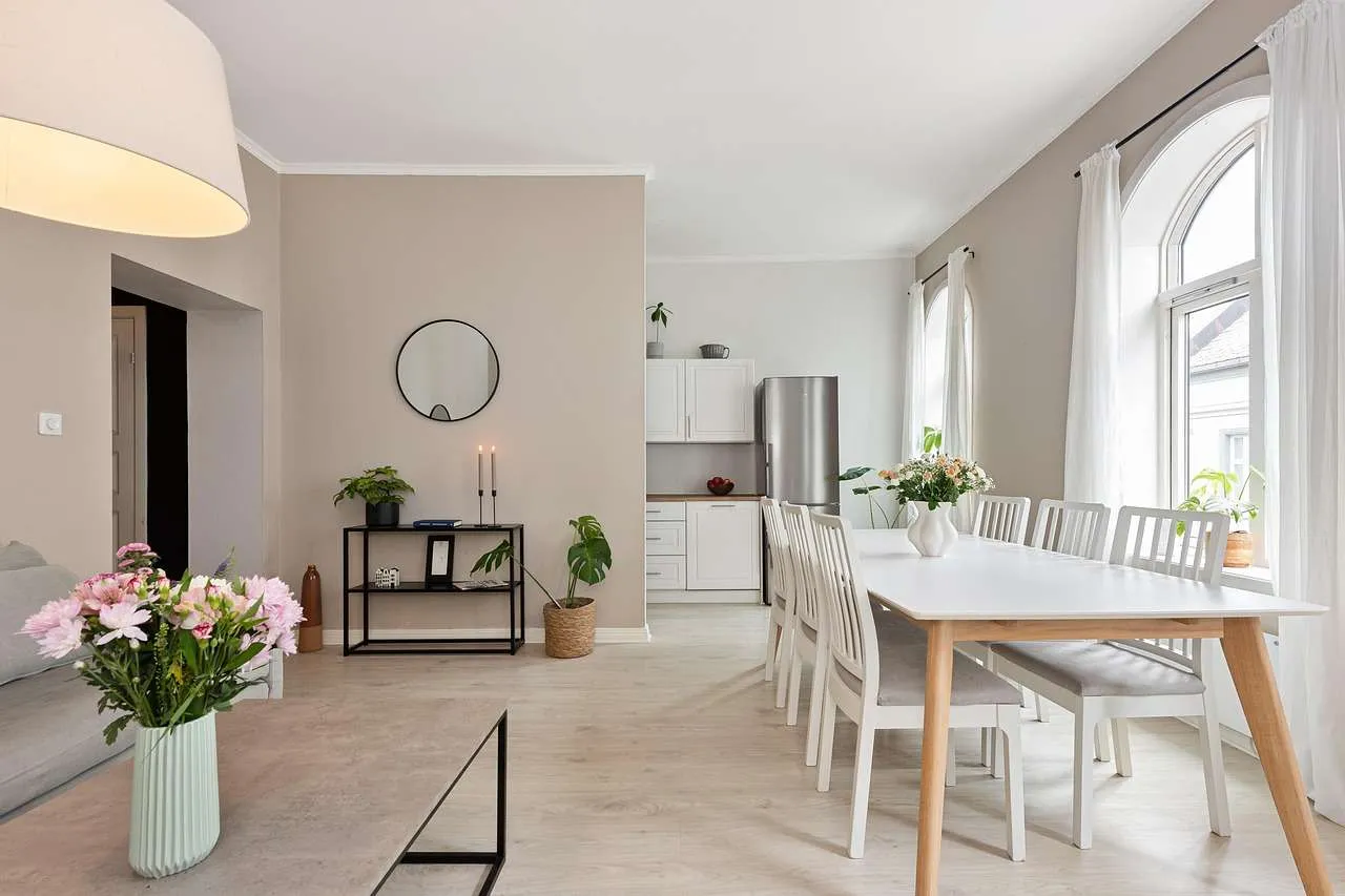 Home Window Tint Guide: Benefits and Types